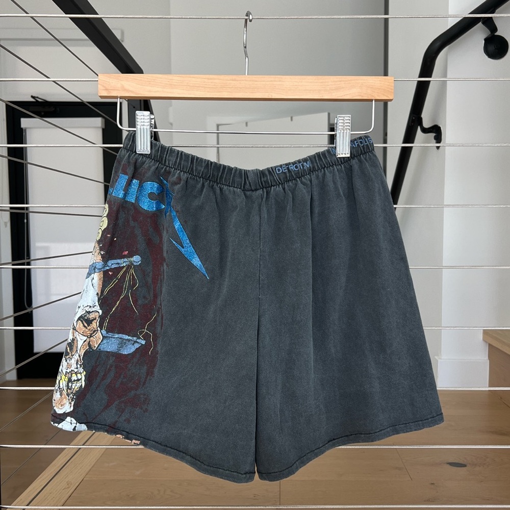 Metallica t shirt shorts